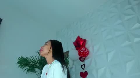 hellen     online show from 16, 2, 2026