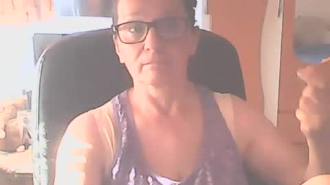 hellenmarie online show from 30, 6, 2026