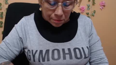 Snapshot of hellensextits chatting on 3, 1, 2025 hellen online show from 3, 1, 2025