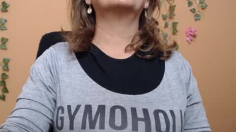 Snapshot of hellensextits chatting on 5, 1, 2025 hellen online show from 5, 1, 2025