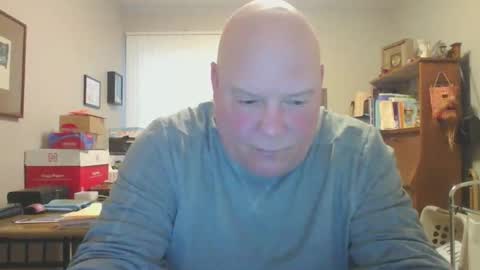 Snapshot of helloforfun111 chatting on 27, 4, 2026 helloforfun111 online show from 27, 4, 2026