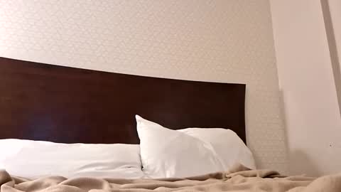 Snapshot of hellokitten123 chatting on 2, 4, 2026 hellokitten123 online show from 2, 4, 2026