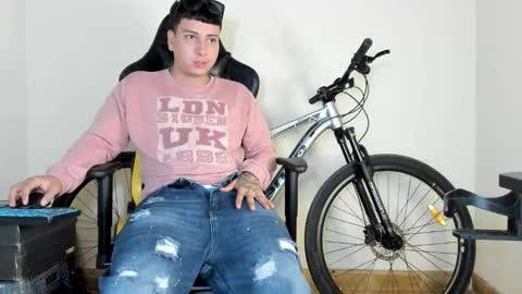 Star and Andy online show from 21, 10, 2025