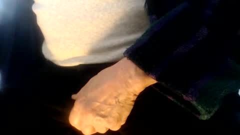 Helvell online show from 2, 4, 2026