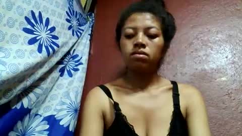 Snapshot of henitsaldy chatting on 27, 5, 2026 henitsaldy online show from 27, 5, 2026