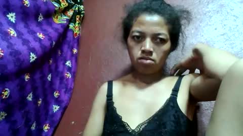 Snapshot of henitsaldy chatting on 31, 5, 2026 henitsaldy online show from 31, 5, 2026