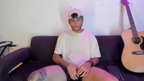 Snapshot of henrik_senn chatting on 13, 12, 2024 henrik_senn online show from 13, 12, 2024