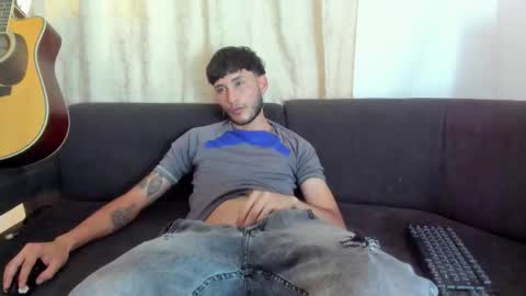 Snapshot of henrik_senn chatting on 16, 9, 2025 henrik_senn online show from 16, 9, 2025