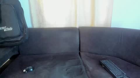 Snapshot of henrik_senn chatting on 2, 10, 2025 henrik_senn online show from 2, 10, 2025