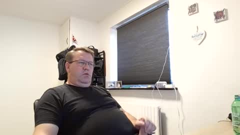 henrikrp1971 online show from 17, 1, 2025