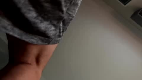 henry0043 online show from 9, 1, 2025