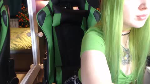 Hentaishiing online show from 4, 2, 2025