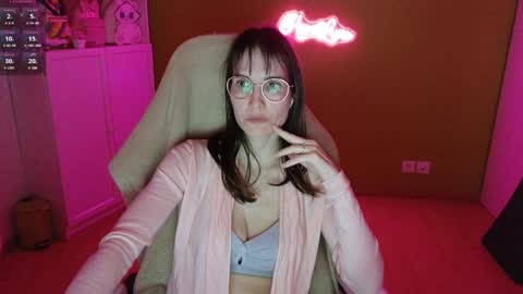 Snapshot of heraluna_ chatting on 15, 1, 2025 HeraLuna online show from 15, 1, 2025