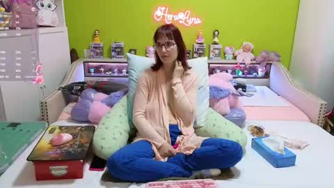 HeraLuna  online show from 23, 3, 2026