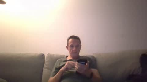 Snapshot of herbilizer198282 chatting on 21, 7, 2026 Tommys Room online show from 21, 7, 2026