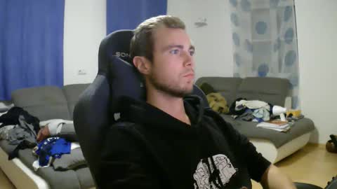 John Pearl online show from 14, 11, 2025