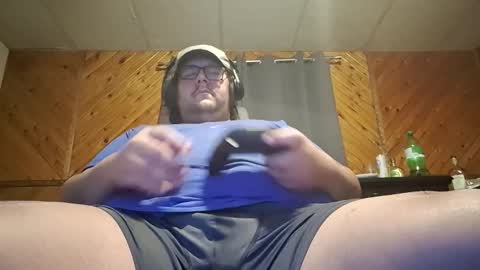 Snapshot of hereforbootyyy chatting on 6, 1, 2026 Hereforbootyyyy online show from 6, 1, 2026