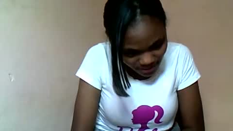 Snapshot of herisse01 chatting on 21, 6, 2026 herisse01 online show from 21, 6, 2026