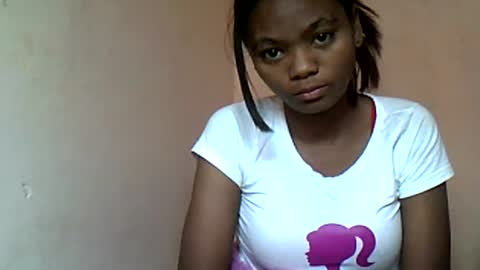 Snapshot of herisse01 chatting on 22, 6, 2026 herisse01 online show from 22, 6, 2026