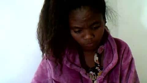 Snapshot of herisse01 chatting on 28, 7, 2026 herisse01 online show from 28, 7, 2026