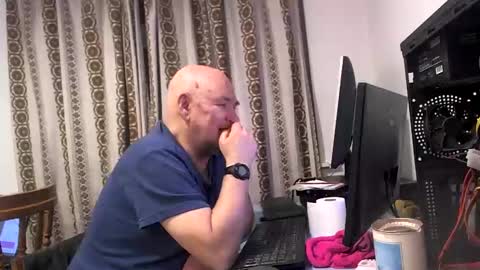 mature online show from 28, 2, 2025