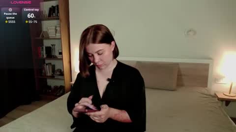 Snapshot of hermionemoon chatting on 1, 7, 2026 Goddess Hermione online show from 1, 7, 2026