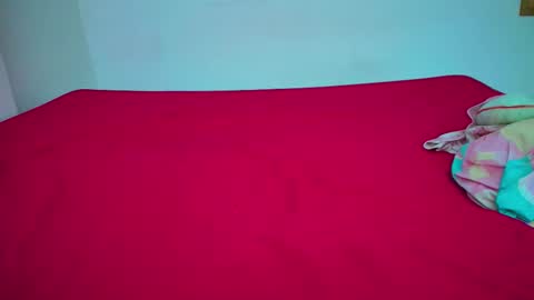 Snapshot of hermosanalgona chatting on 27, 3, 2026 Charlotte Y Crystal online show from 27, 3, 2026