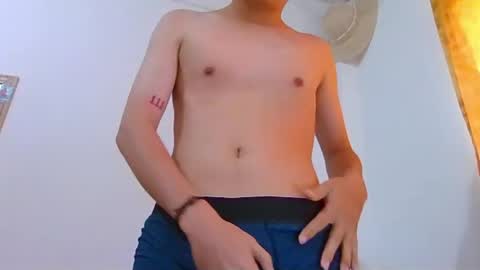 Snapshot of herrerabuitragroedwin chatting on 31, 5, 2026 valentin 123 online show from 31, 5, 2026