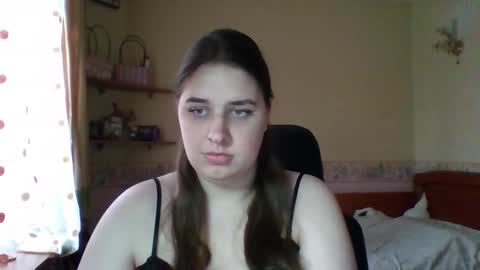 hess_luna_ online show from 12, 2, 2026