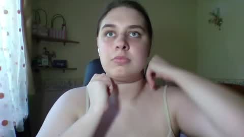 hess_luna_ online show from 1, 7, 2026