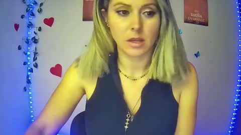 Snapshot of hestesiaxx chatting on 15, 1, 2025 Hestesiaxx online show from 15, 1, 2025