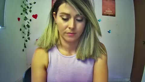 Snapshot of hestesiaxx chatting on 27, 2, 2025 Hestesiaxx online show from 27, 2, 2025