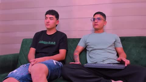 heteros men online show from 27, 11, 2025