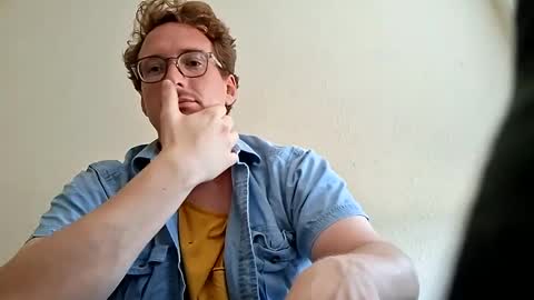 heyfriend320742 online show from 3, 10, 2025