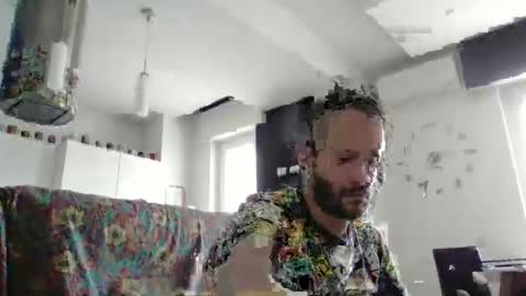 Snapshot of hhombre chatting on 11, 10, 2025 hhombre online show from 11, 10, 2025