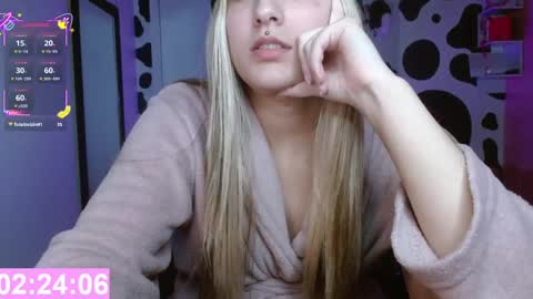 Snapshot of hi_elora chatting on 3, 6, 2026 Elora online show from 3, 6, 2026