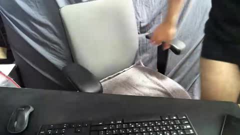 hi_im_chuck online show from 21, 4, 2026