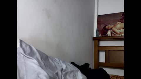 hideonbush online show from 16, 4, 2026