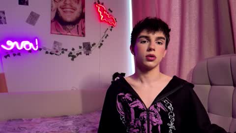 Snapshot of hiidear chatting on 19, 2, 2026 twinkvadusha online show from 19, 2, 2026