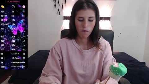 H I L A R Y online show from 17, 12, 2024