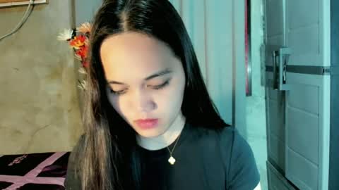 Snapshot of hilarymolly chatting on 16, 6, 2026 hilarymolly online show from 16, 6, 2026