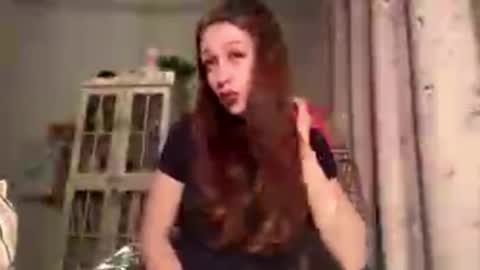 Hi Im Elizabeth online show from 14, 12, 2025