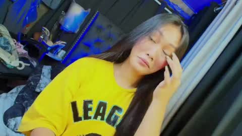 Snapshot of himarika chatting on 27, 1, 2025 yuricah online show from 27, 1, 2025