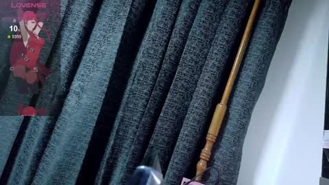 Inori Independent model online show from 8, 4, 2026