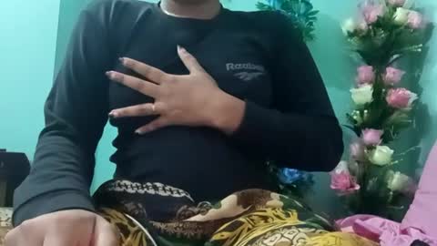 himuhimu22 online show from 31, 12, 2024