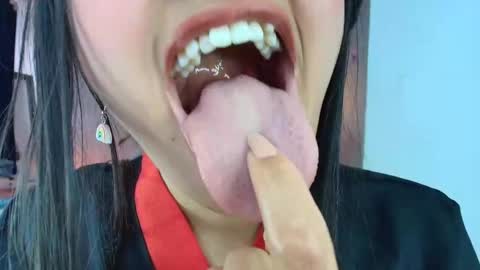 hinata online show from 24, 3, 2026