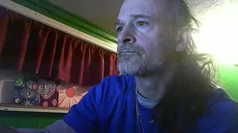 Snapshot of hippiedad333 chatting on 14, 2, 2026 hippiedad333 online show from 14, 2, 2026