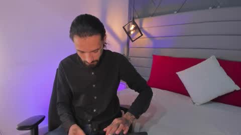 Hisoka online show from 8, 2, 2026