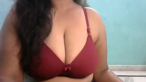 hisslust online show from 10, 4, 2026