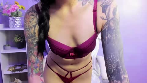 Snapshot of hiyakasudere chatting on 12, 2, 2025 hiyakasudere online show from 12, 2, 2025